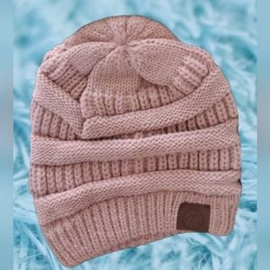 NEW Stylish Knit Beanie, Mauve Pinky NIP 🎁
